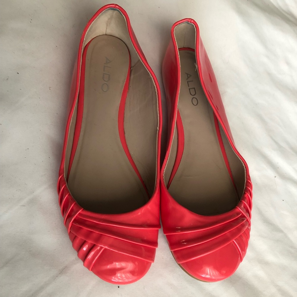 Aldo patent leather coral ballet flats - size 7.5